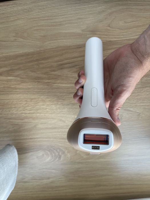 Epilator IPL  Philips Lumea 9900