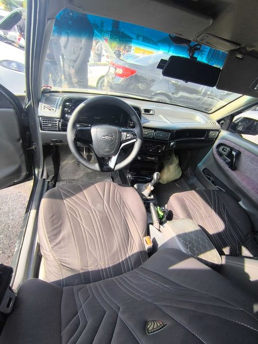 Срочно продам Нексия 1 тез сотаман