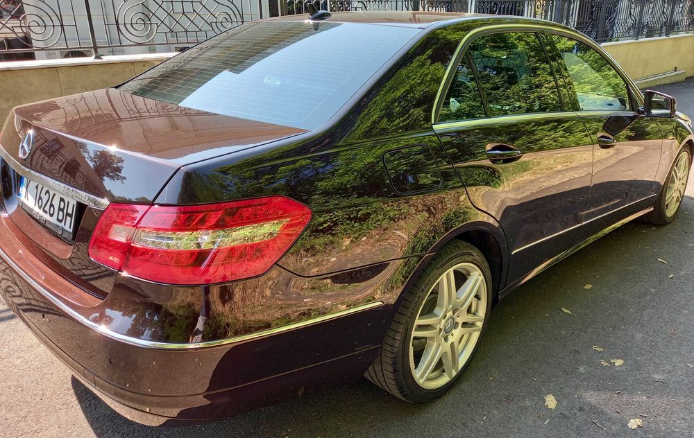 Mercedes-Benz E250 CDi Avangarde BlueEFFICIENCY
