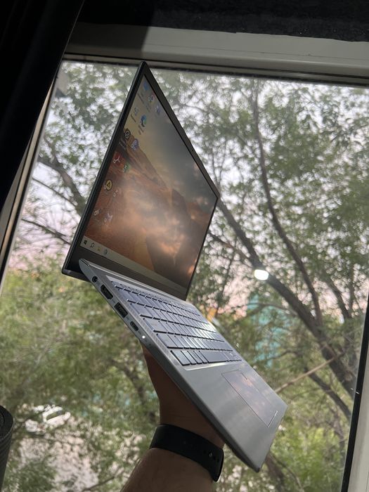 Продам ноутбук ASUS ультрабук