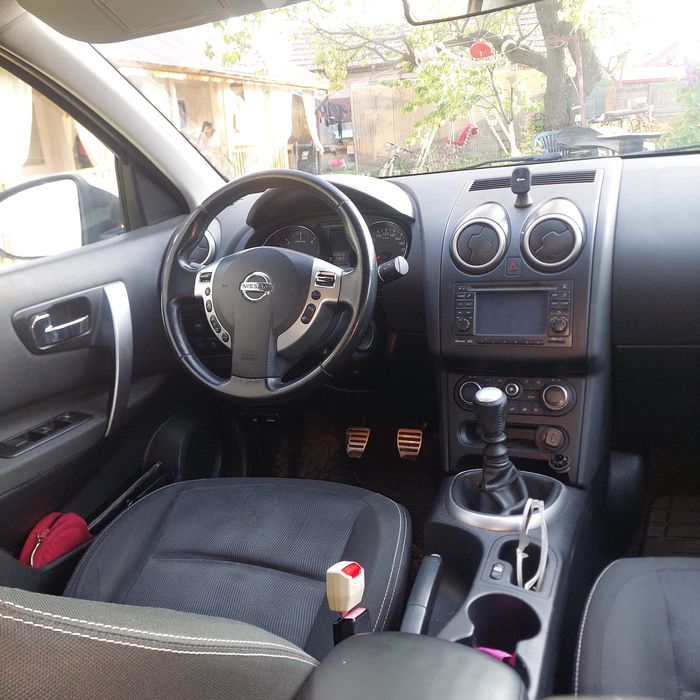 Vând nissan qashqai 2011 1.5 euro 5, 110cp
