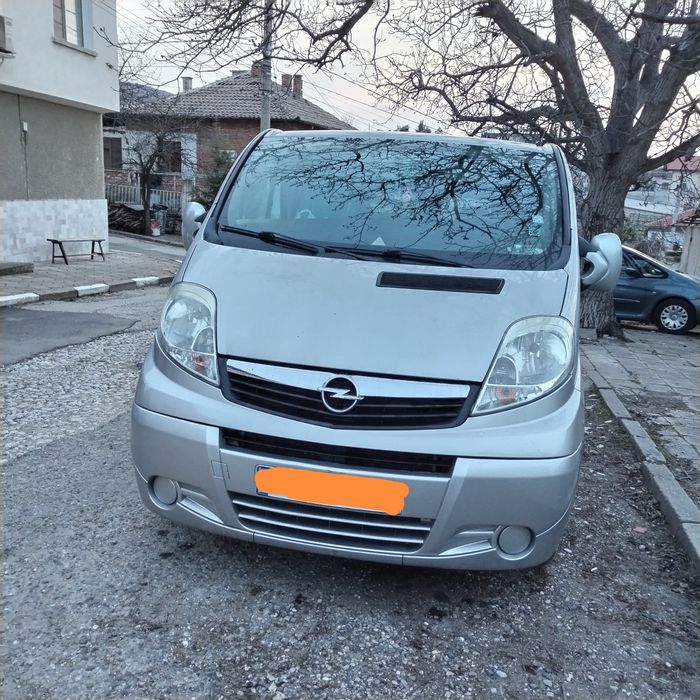 Opel vivaro 2.5 cdti