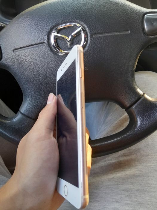 Продам айфон 8+ iphone 8 plus