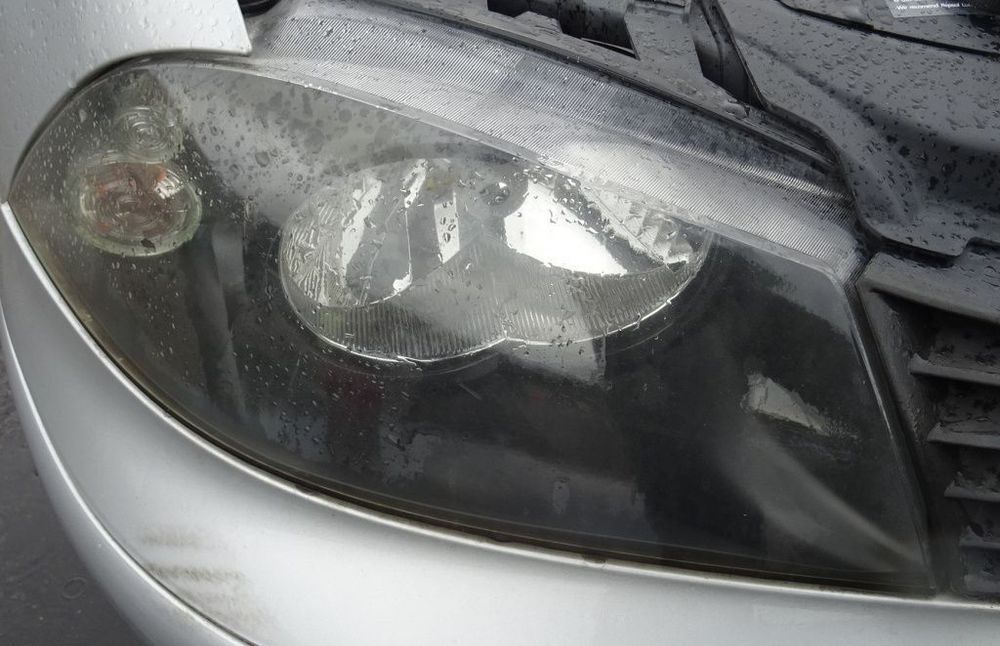 Fata completa Seat Ibiza din 2004 volan pe stanga