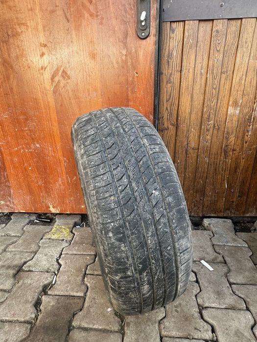 Шина легкого автомобиля