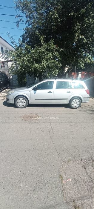 Opel astra     h