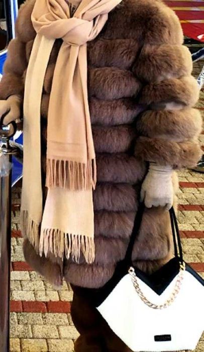 Шуба в отличном состояние