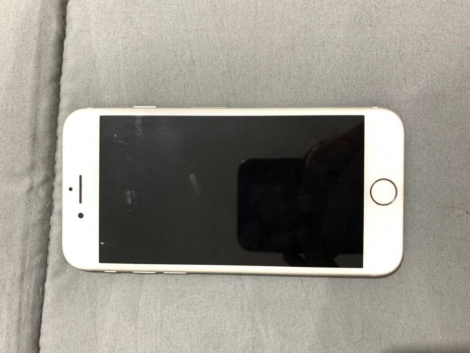 iPhone 8, 64 GB — оригинал, рабочий, торг