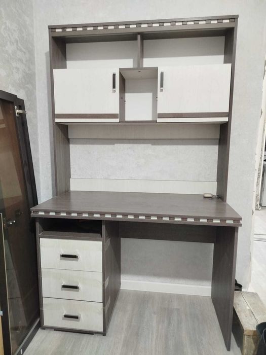 стол письменный для учеников