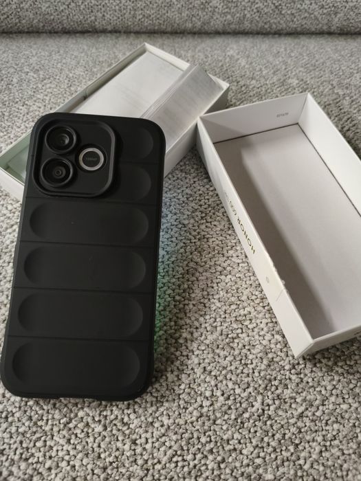 Honor 600 lite..