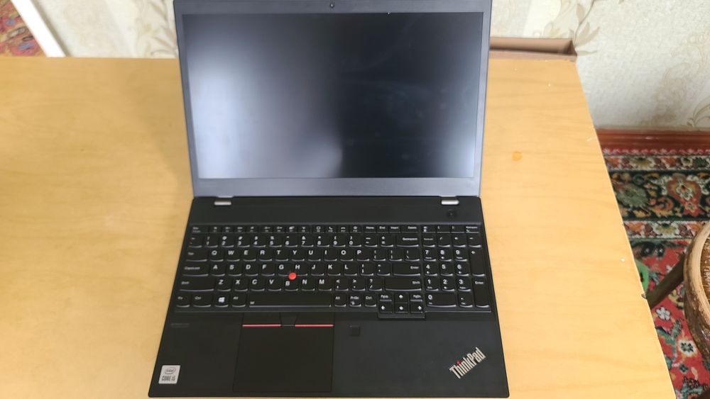 Lenovo thingpad core i5 8/256