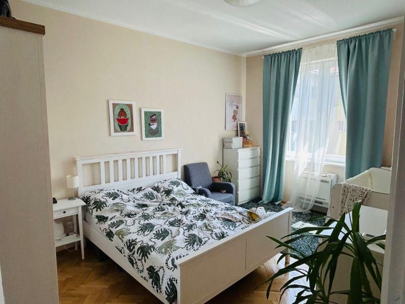 Тристаен апартамент под наем в центъра на София, 2219269