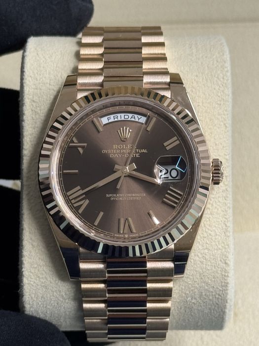 Rolex Day-Date 40mm 228235 | Chocolate  Motif Dial