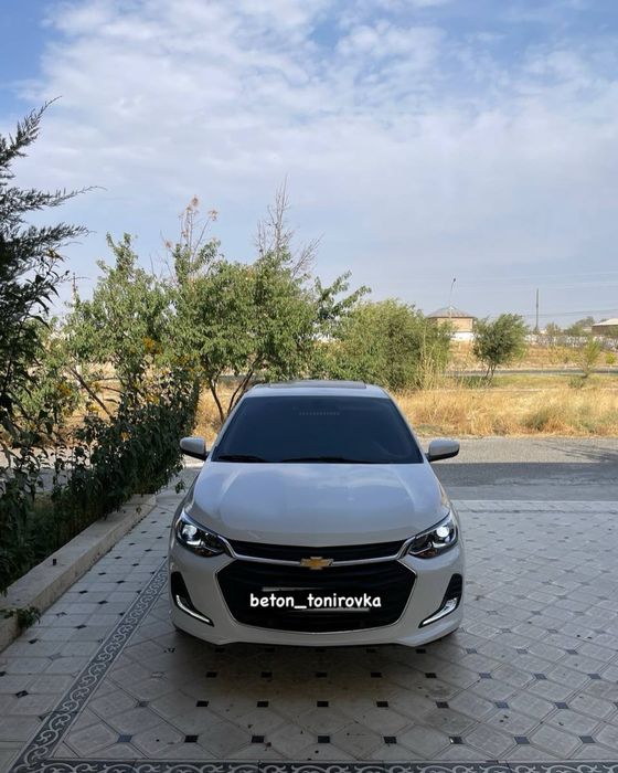 Yumshoq Alfa tonirivka KOPMARTALI