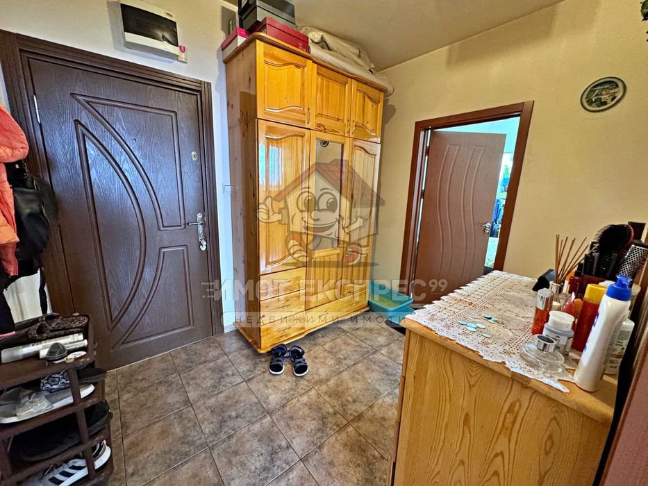 Продава се Тристаен апартамент в Асеновград - 68 кв.м за 1238 €/кв.м - Снимка #12