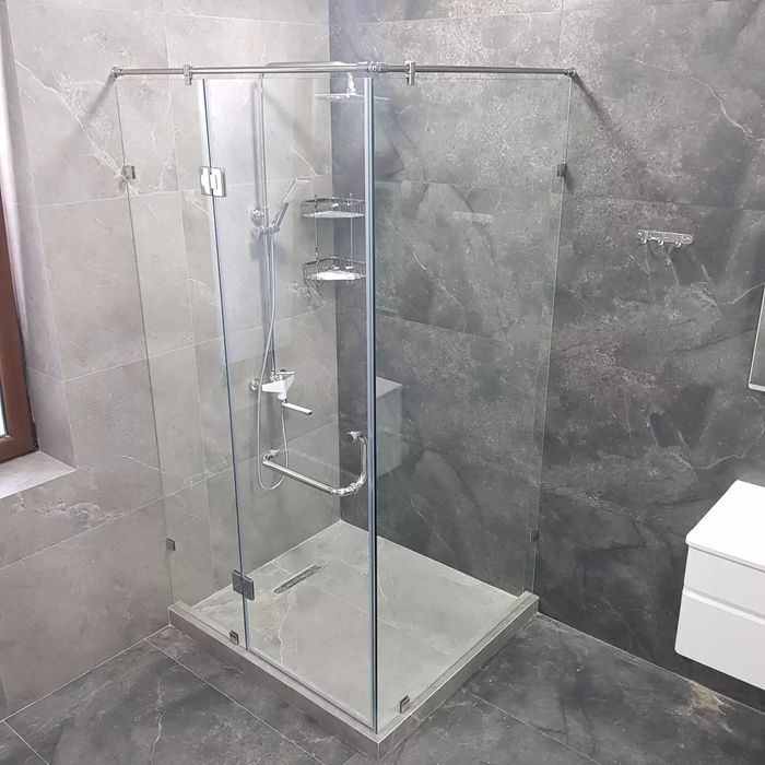 Душевые кабины и перегородки для ванн