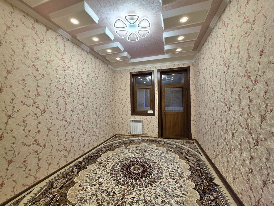 Фарғона шаҳар хокимият ёнида квартира сотилади