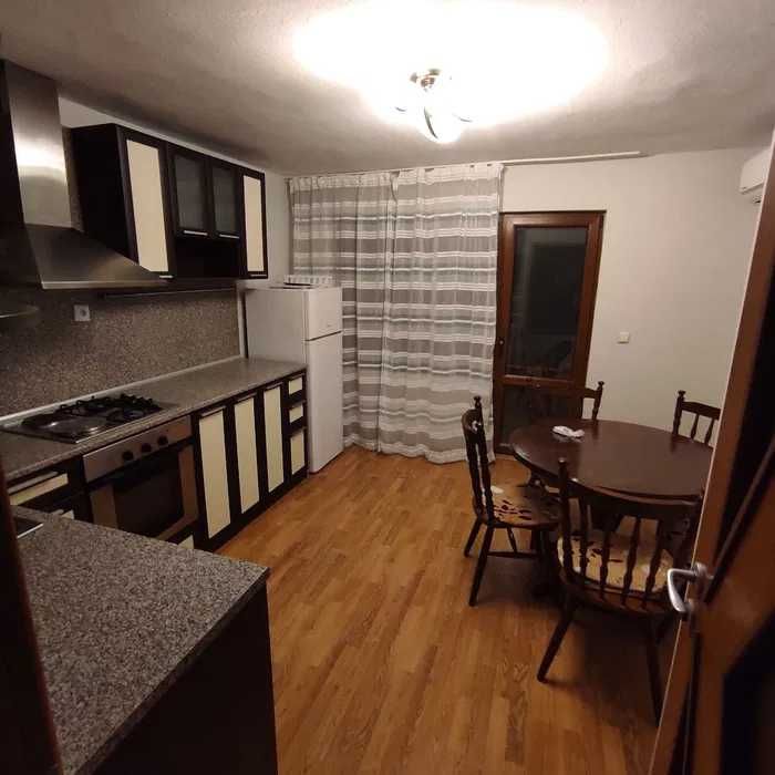 Дава се под наем Двустаен апартамент в Бургас, Братя Миладинови - 75 кв.м за 300 € - Снимка #4