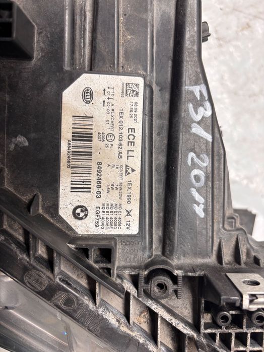 Десен LED фар BMW 3 F31 / F30 (2015–2019)