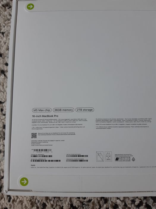 Macbook Pro 16 2026 M5 Max 18C/32GPU/36GB/2TB ssd sigilat