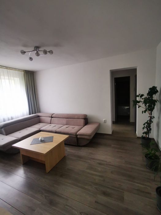Apartment de inchiriat