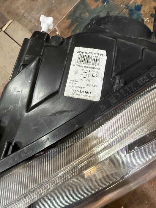 Фара гранта левая