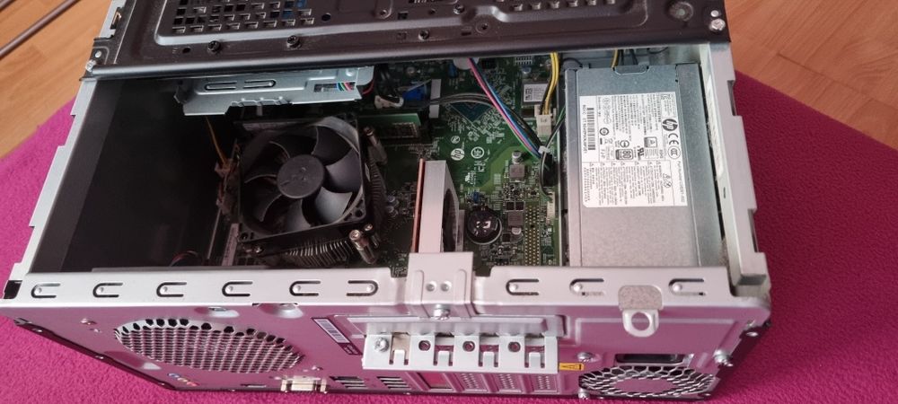 Pc hp pavilion 590 i5 gen 8 8gb ram ddr4 128 gb ssd wifi