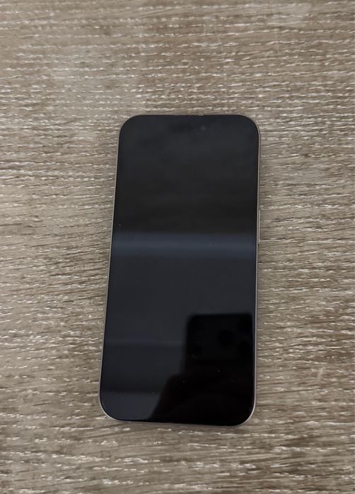 iPhone 15 Pro  1TB Natural Titanium