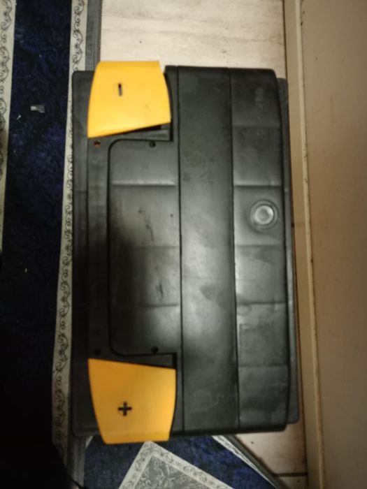 Продам аккумулятор. 18т