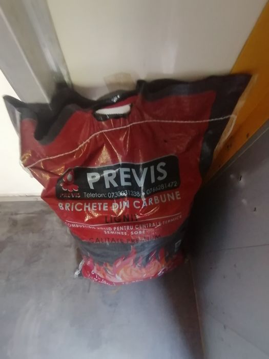 Brichete Carbune