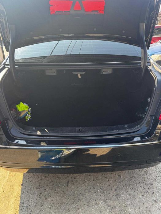 mercedes E220 AN 2012