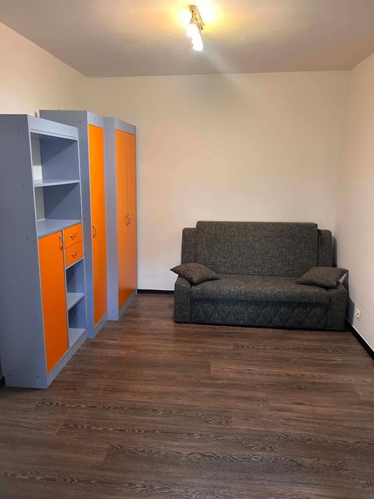 Inchiriez apartament 2  camere
