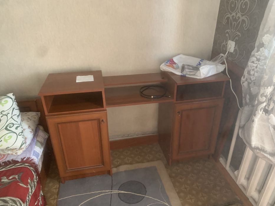 продам спальний гарнитур