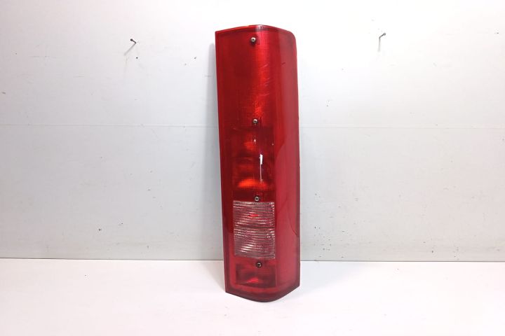 Lampa / Tripla stop dreapta pe aripa IVECO Daily  seria