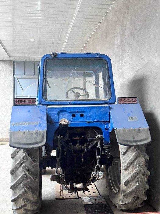 Traktor T 80 holati yaxshi arzon narx