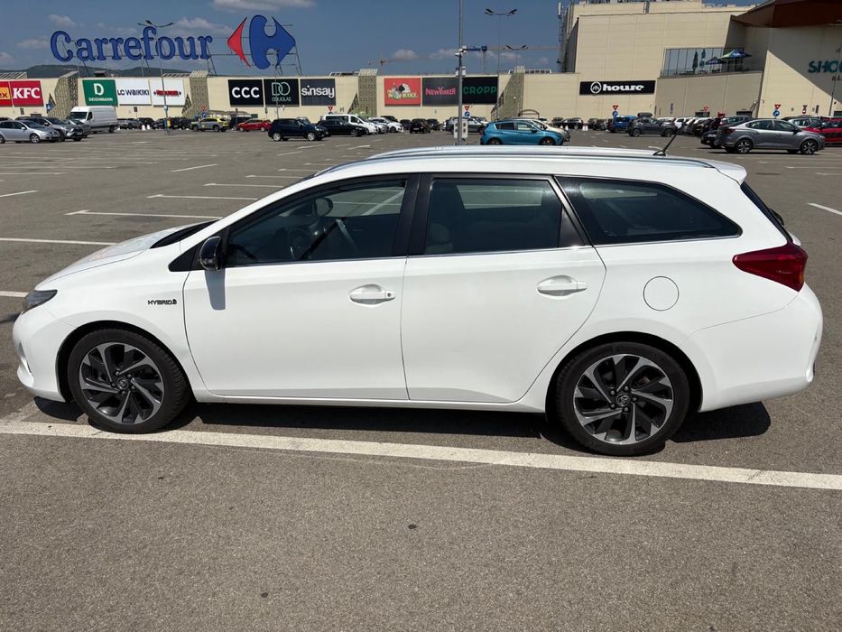 Toyota Auris Hibrid