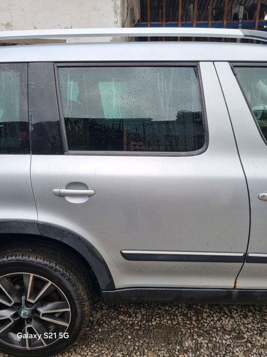 Usa Dreapta Spate Skoda Yeti 2009 - 2013 SUV 4 Usi ARGINTIU (1406)