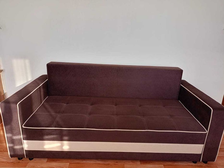 Диван в отличном состоянии
