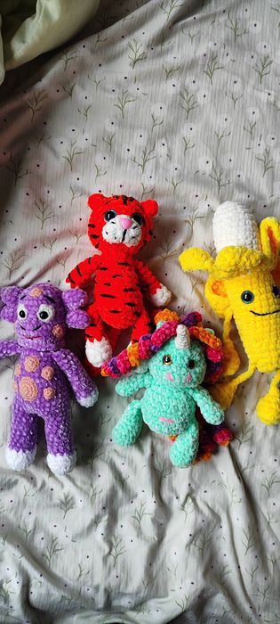 Вязанные игрушки ручной работы