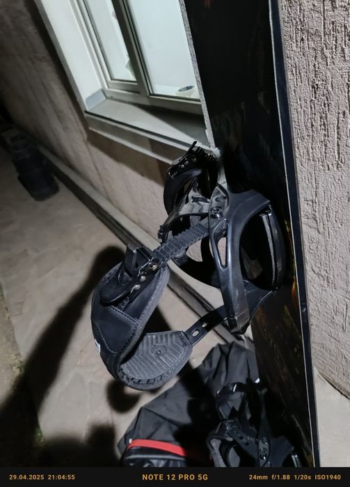 Сноуборд срочно продам