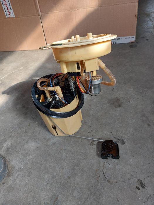 Pompă motorina rezervor Audi A6 C7/A5/A4 B8/A7 4G0919050