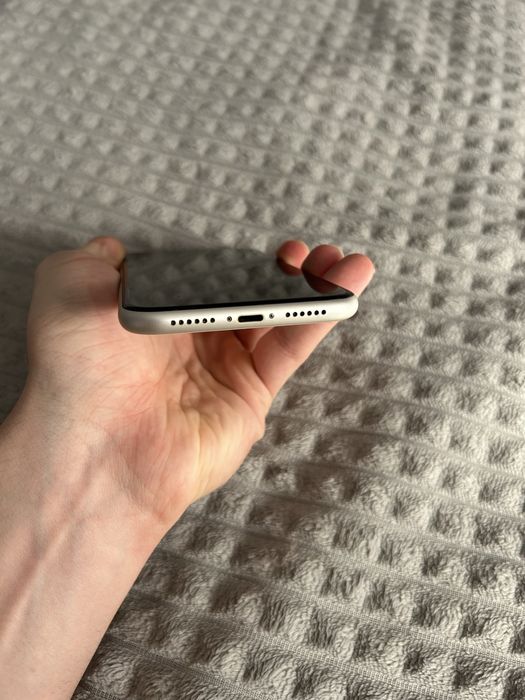 iphone 11 128gb 85% в идеальном состоянии