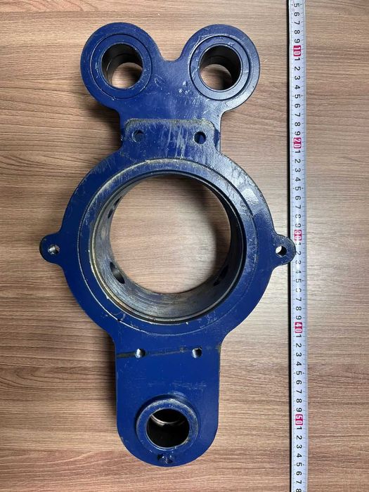 Суппорт тормоза прицепы Чмзап высокорамный.