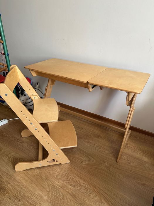 Растущая парта для школьника