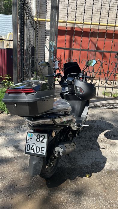 Скутер мопед мопед