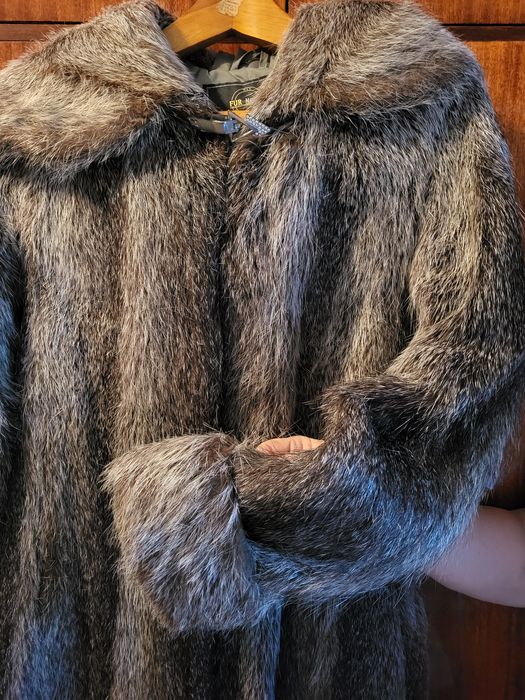 Продается шуба из нутрии