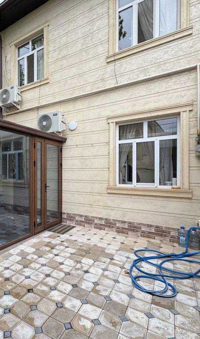Коттедж 1 сотка 3 комнаты. 2х этажный. Махалля Ашрафи. Рисовый базар