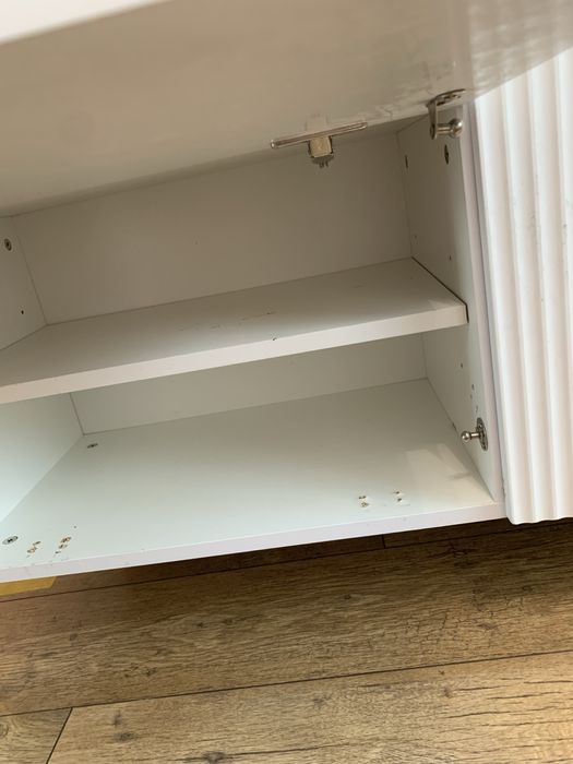 Тумба под телевзор