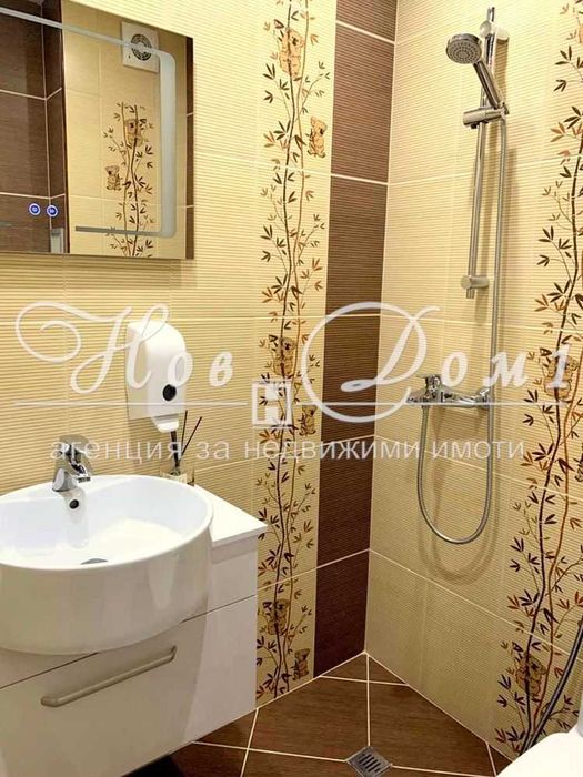 Продава се Тристаен апартамент в Варна, Лятно кино Тракия - 101 кв.м за 2357 €/кв.м - Снимка #11
