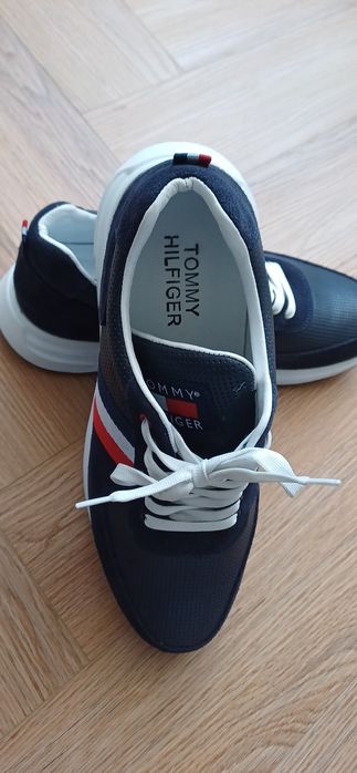 Кроссовки Tommy Hilfiger